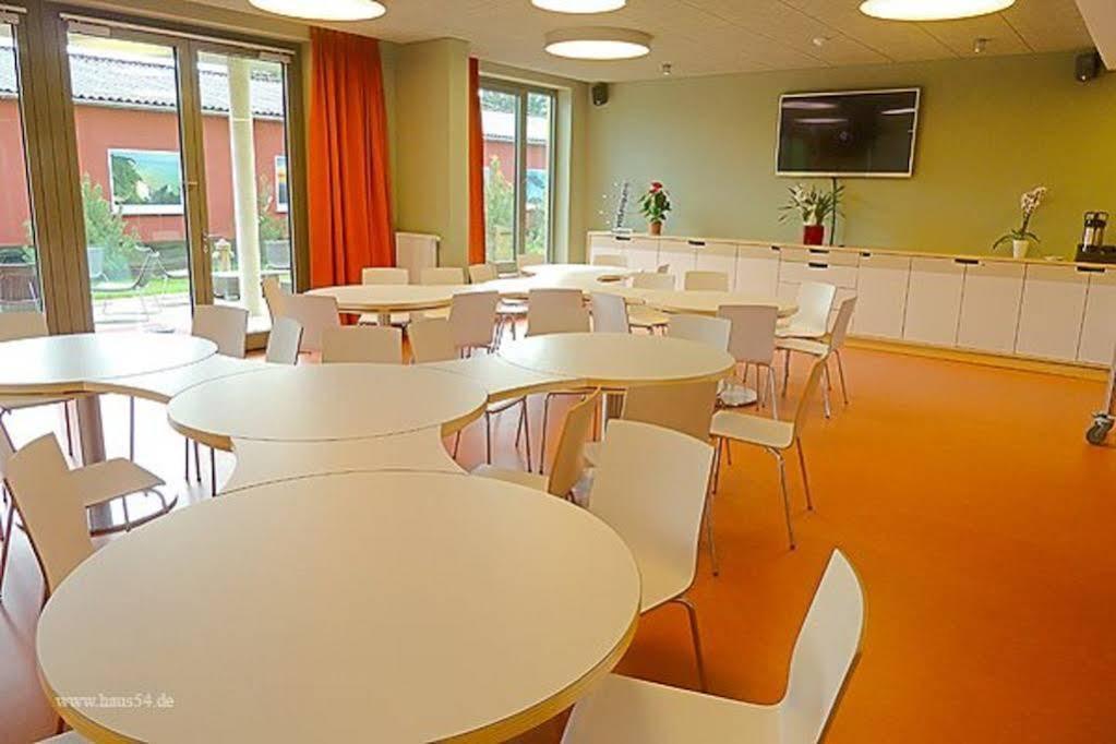 Haus 54 Hostel Zingst Ngoại thất bức ảnh